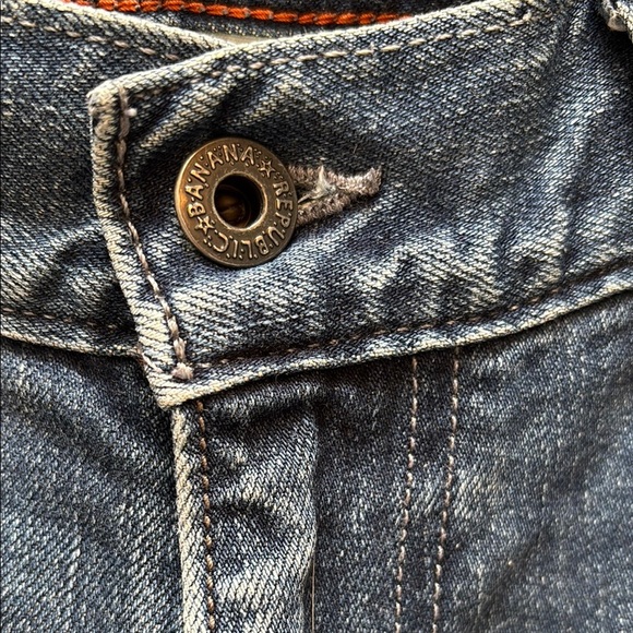 Banana Republic Blue Boot-Leg Jeans with Classic Fit - Picture 3 of 6